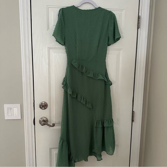 Lulu’s Next to You Sage Green Swiss Dot Ruffled Midi Dress XS NWT - Picture 7 of 10